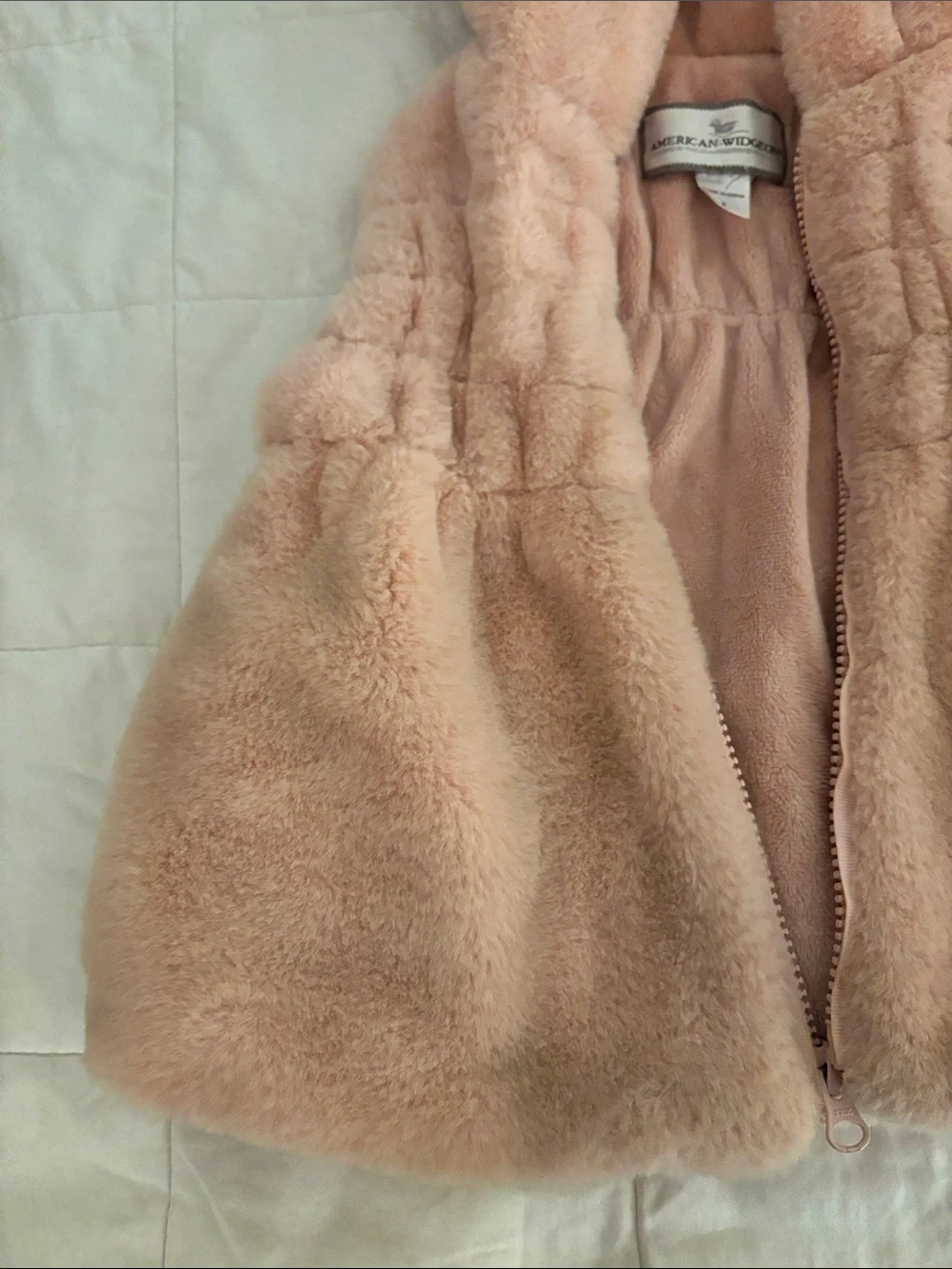 American Widgeon Kids Faux-Fur Hooded Vest in Blush Pink Sz 3T NWOT  SOFT!!!